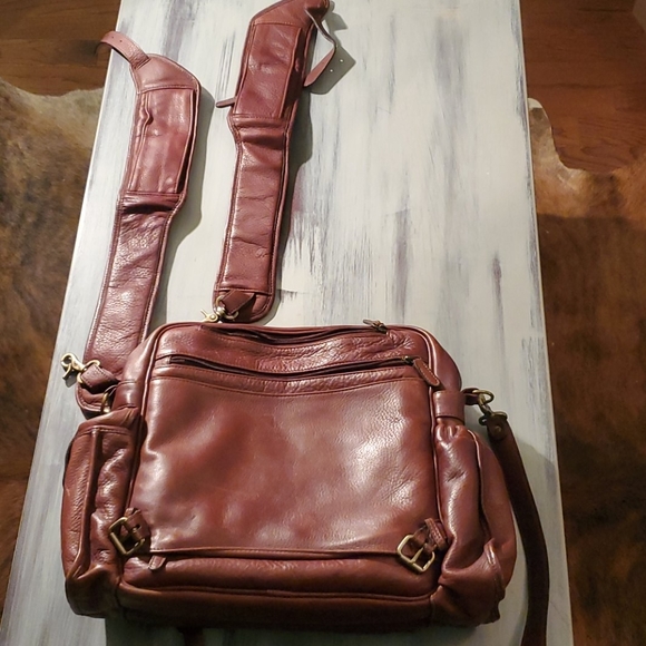 Allen Edmond computer bag/briefcase - Picture 7 of 7